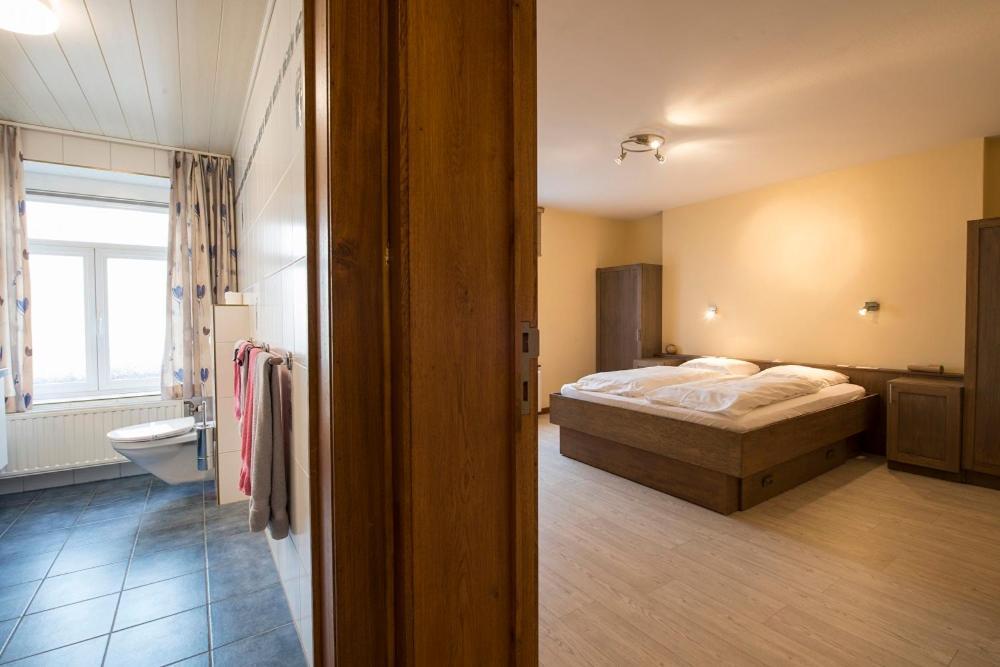 فريسه - سور - سيمويس Appart Hotel Au Pied De Vigne المظهر الخارجي الصورة